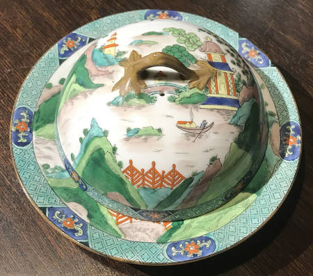 Ye Olde Willow Muffin Dish & Lid