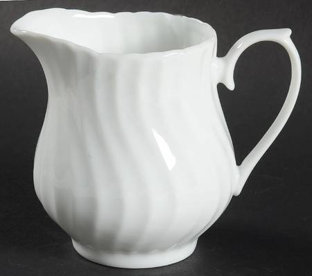 UP133 Creamer