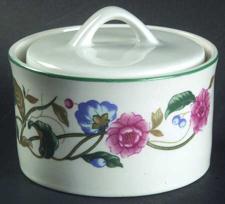 Castlegarden Collection Sugar Bowl & Lid