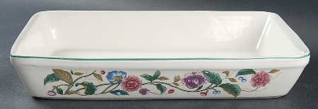 Castlegarden Collection 12" Rectangular Baker