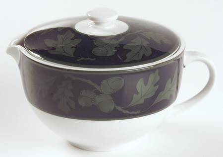 Greenwich Creamer & Lid