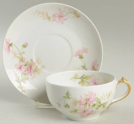CHF447 Flat Cup & Saucer Set