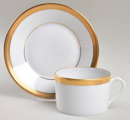 Symphonie Gold Flat Cup & Saucer Set