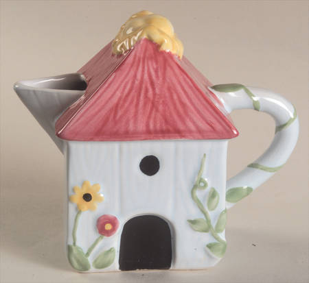 Penelope Garden Figural Creamer