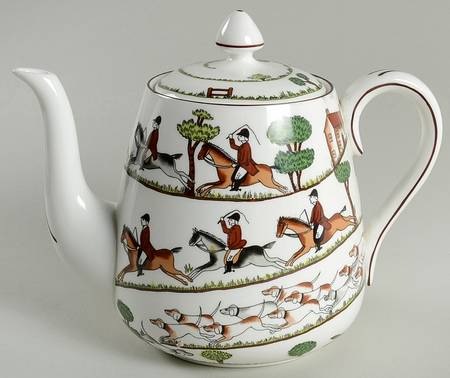 Hunting Scene Teapot & Lid