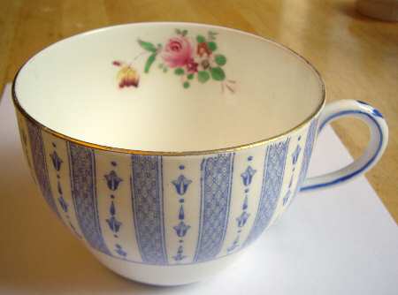 F9213 Oversized Cup