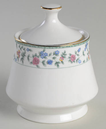 Diane (Porcelain, Gold Trim) Sugar Bowl & Lid