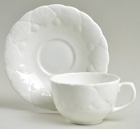 Oceanside Flat Cup & Saucer Set