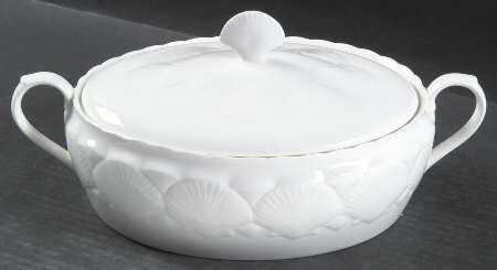 Oceanside Oval Covered Vegetable