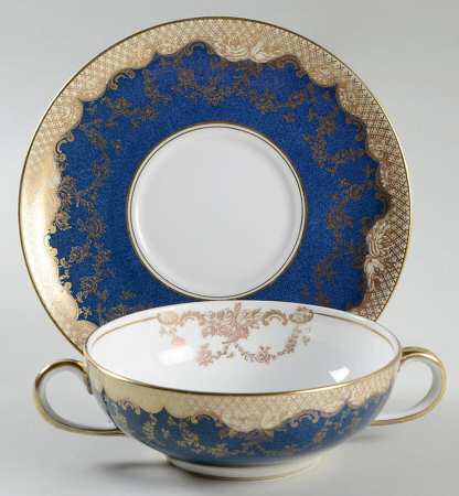 A13044 Flat Cream Soup Bowl & Saucer Set