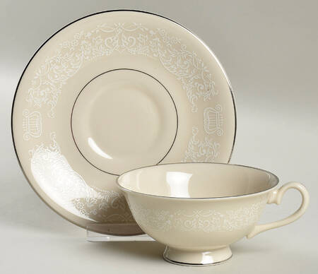 Lyric Footed Cup & Saucer Set