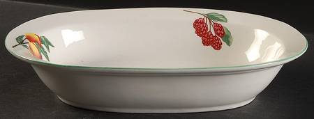 Garden Trellis 10" Oval Vegetable Bowl