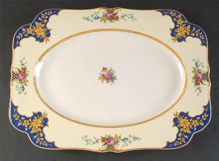 Westminster (Square, Scalloped) 16" Oval Serving Platter