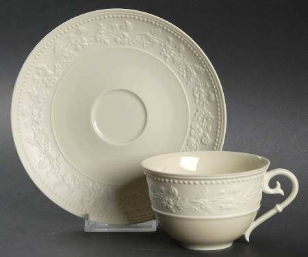 Georgia Ivory Flat Cup & Saucer Set
