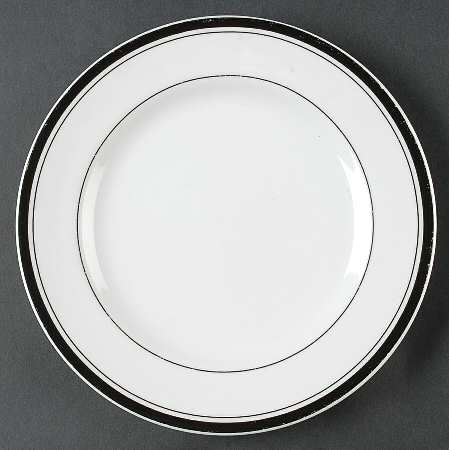 Novi Black Salad Plate