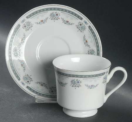 CX88 Footed Cup & Saucer Set