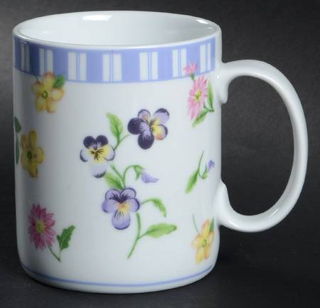 Pansy Garland Mug