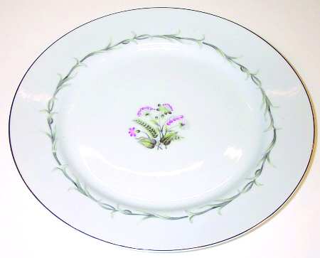COW8 by Crown China (Japan)