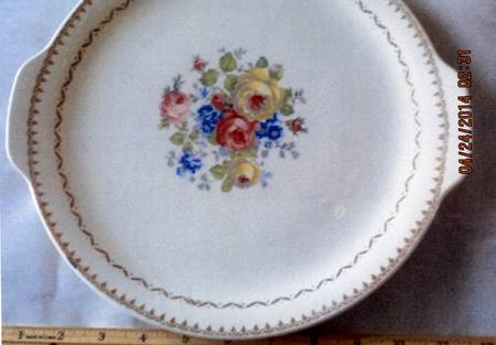 CRO185 Handled Cake Plate