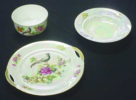 CZE102 Handled Cake Plate