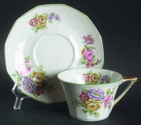 CHF700 Flat Cup & Saucer Set