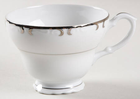 Empire Footed Cup