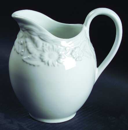 Whitehall 32 Oz Pitcher
