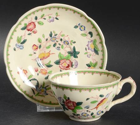 Pembroke Flat Cup & Saucer Set