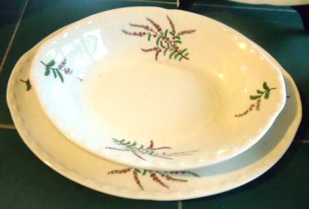 CRO212 9" Oval Vegetable Bowl