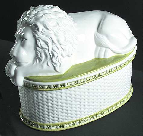 Hampton Garden Figural Cookie Jar & Lid