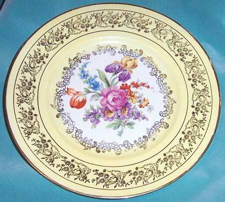 CZE124 Dinner Plate