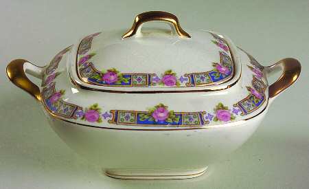 4274 1-2 Sugar Bowl & Lid