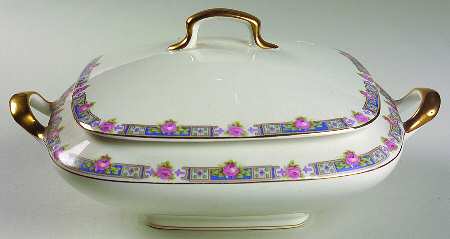 4274 1-2 Square Covered Vegetable