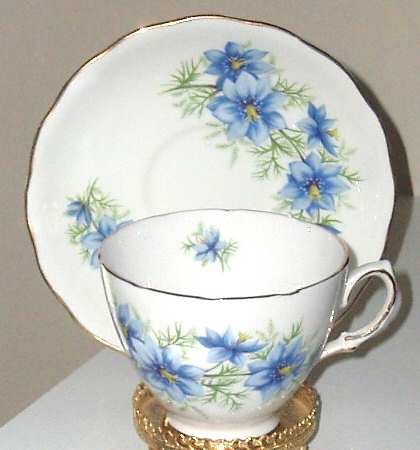 CLC65 Footed Cup & Saucer Set