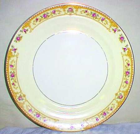 CRP117 by Crown Potteries