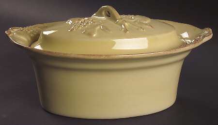 Madeira Harvest (Dijon Gold) 1.5 Quart Oval Covered Casserole