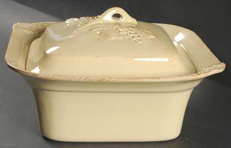 Madeira Harvest (Dijon Gold) 2 Quart Square Casserole with Ceramic Lid