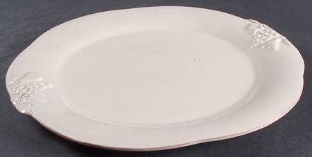 Madeira Harvest (Vanilla Creme) Service Plate (Charger)