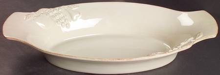 Madeira Harvest (Vanilla Creme) 16" Augratin