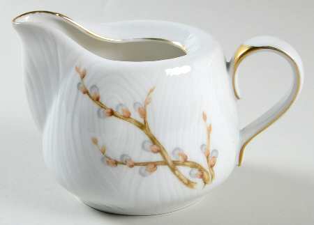Brook Willow Creamer
