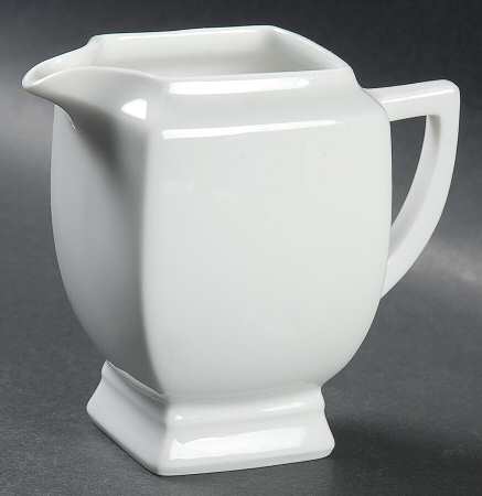 Prelude White Creamer
