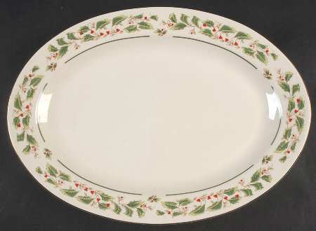 Holly Traditions 14" Oval Serving Platter