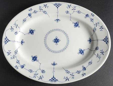 Helsinki Finlandia (Smooth Edge) 13" Oval Serving Platter