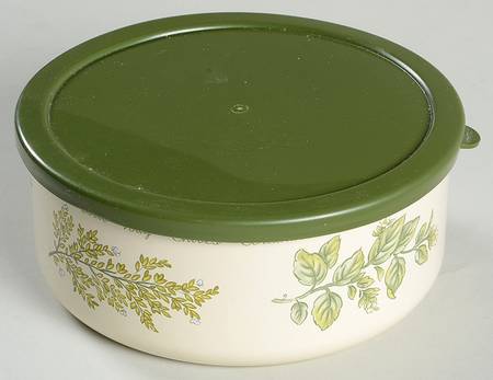 Thymeless Herbs (Corelle) 7" Metal Bowl & Plastic Lid