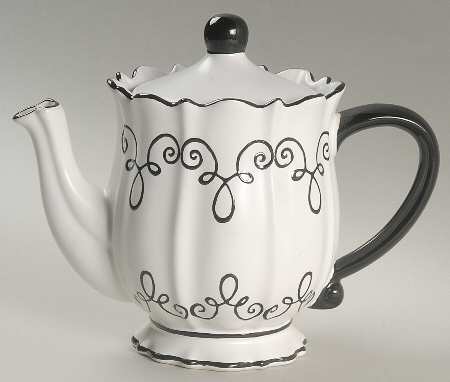 Bon Bonniere Coconut Creme Teapot & Lid