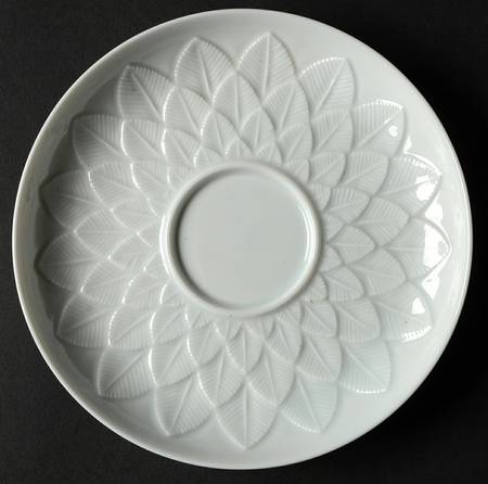 Feuilles White (Blanc) Saucer