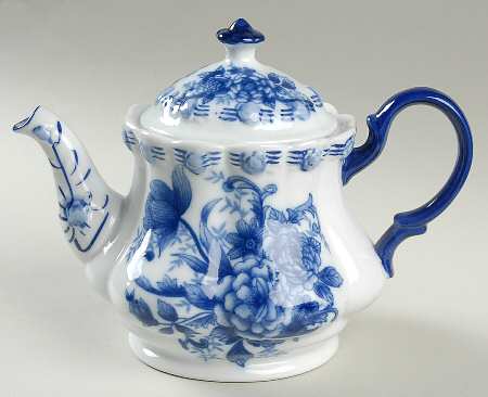 Blue And White Small Teapot & Lid