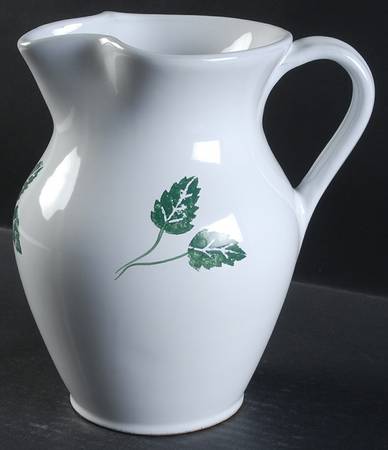 Foglia Verde 64 Oz Pitcher by Caleca