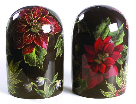 Poinsettia Salt & Pepper Set
