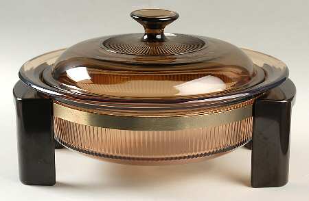 Visions Amber 1.50 Qt Rd Covered Casserole w/Metal & Plastic Std
